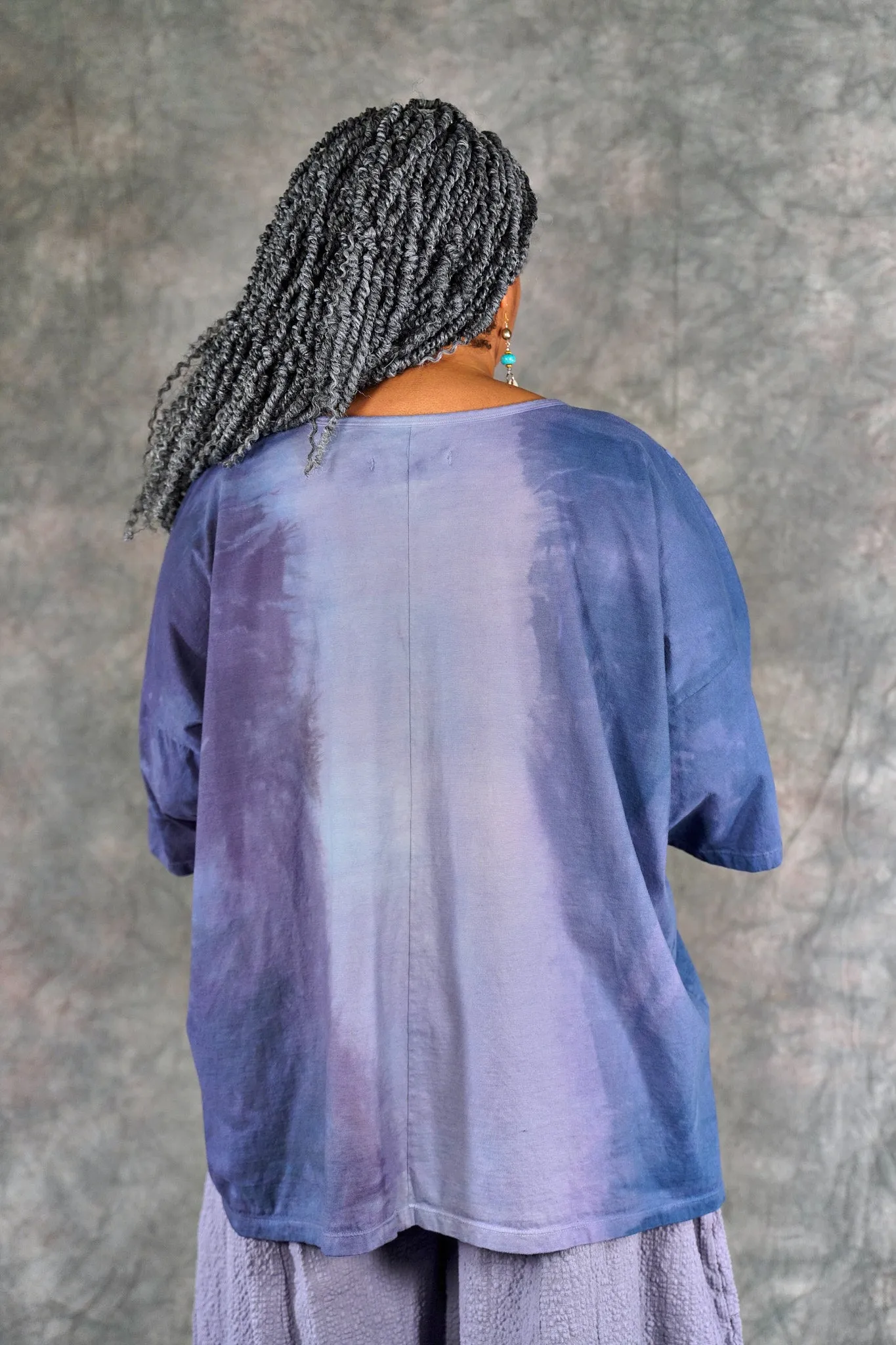 1236HD Line Tee Violet & Blueberries-30"L