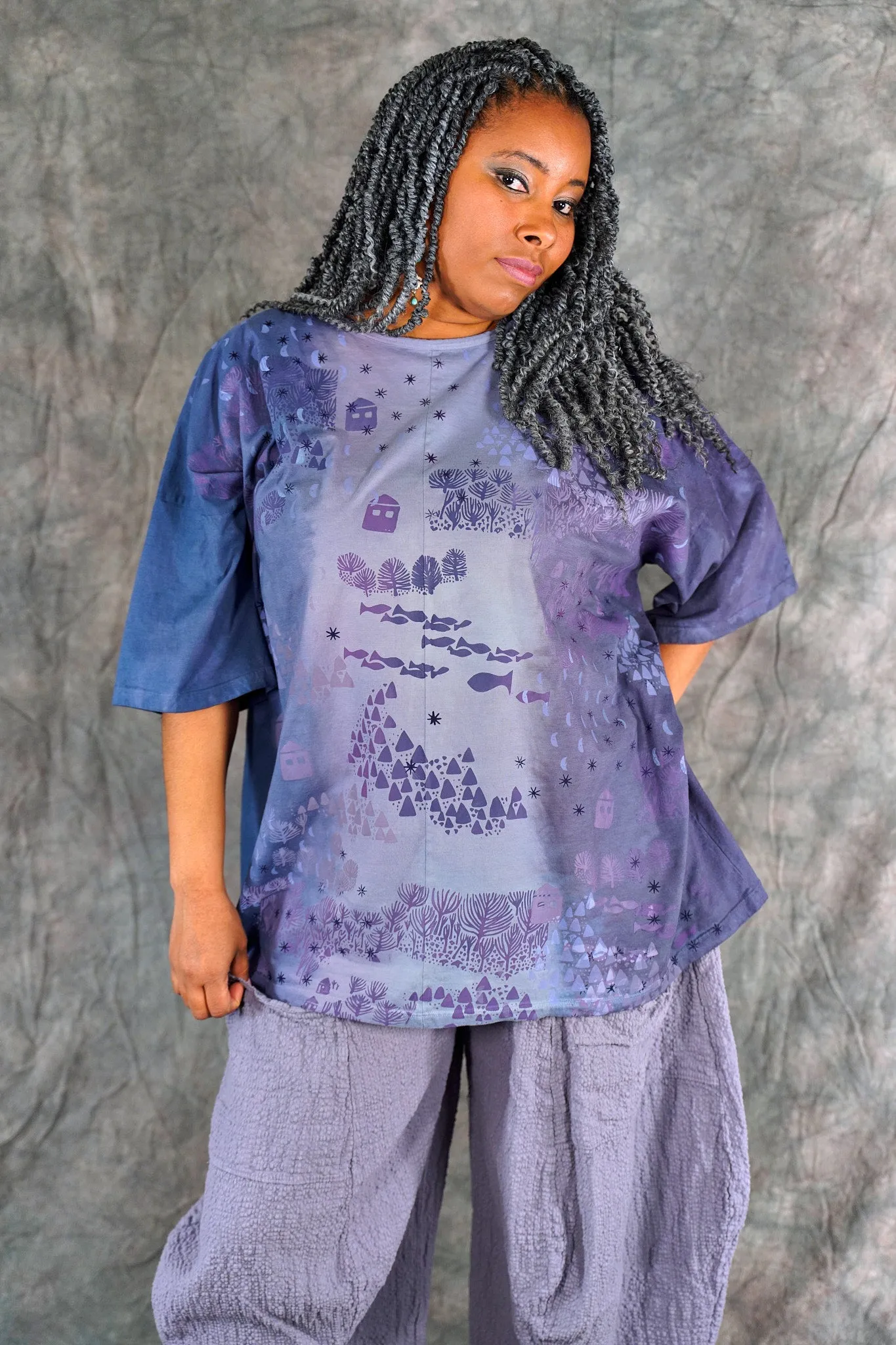 1236HD Line Tee Violet & Blueberries-30"L