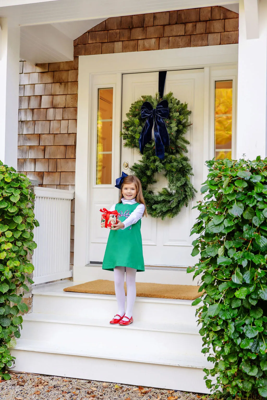 Annie Apron Dress - Kiawah Kelly Green with Merritt Park Plaid Bow