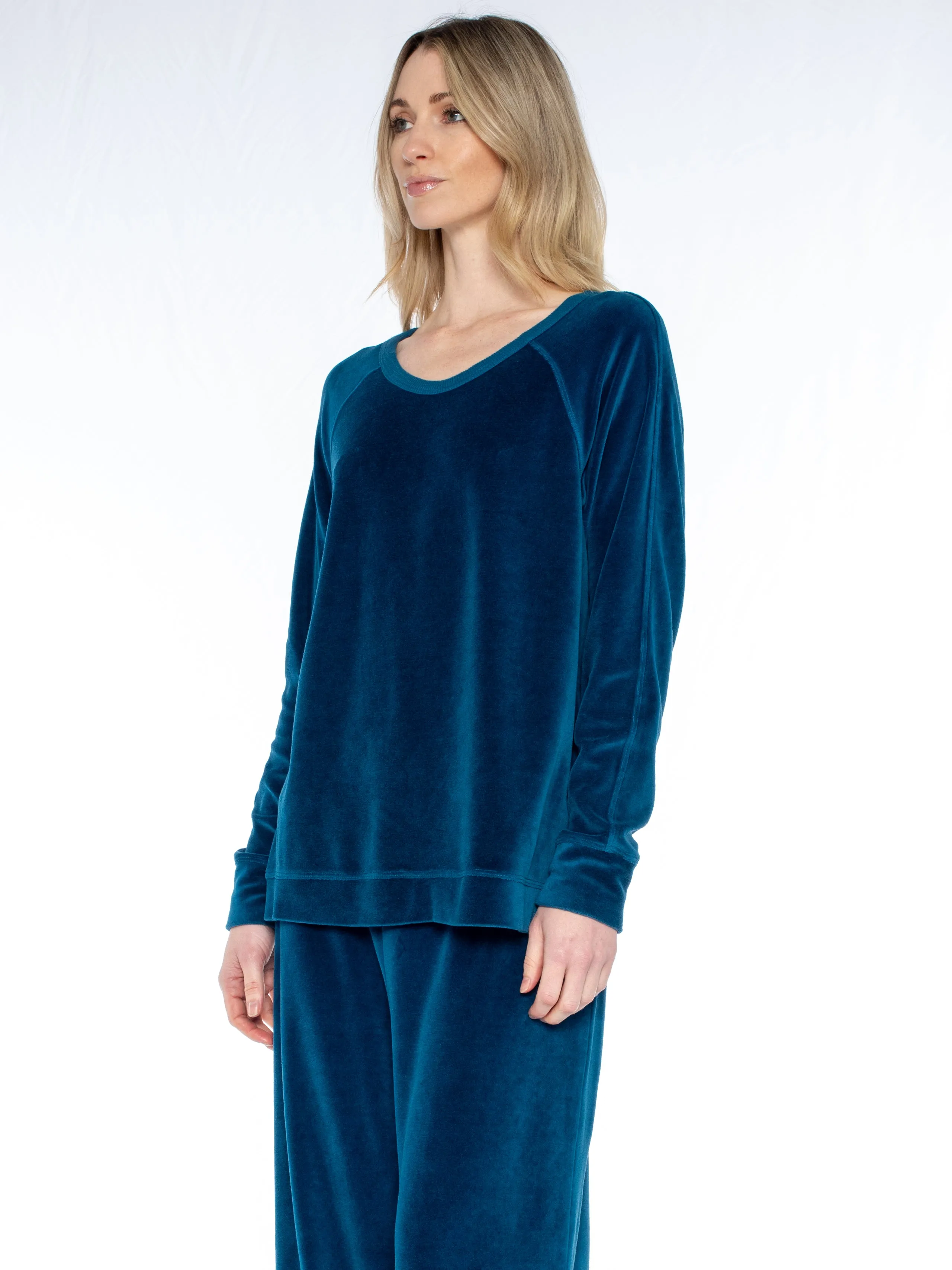 Crew L/S Raglan Tunic Velour Sweatshirt