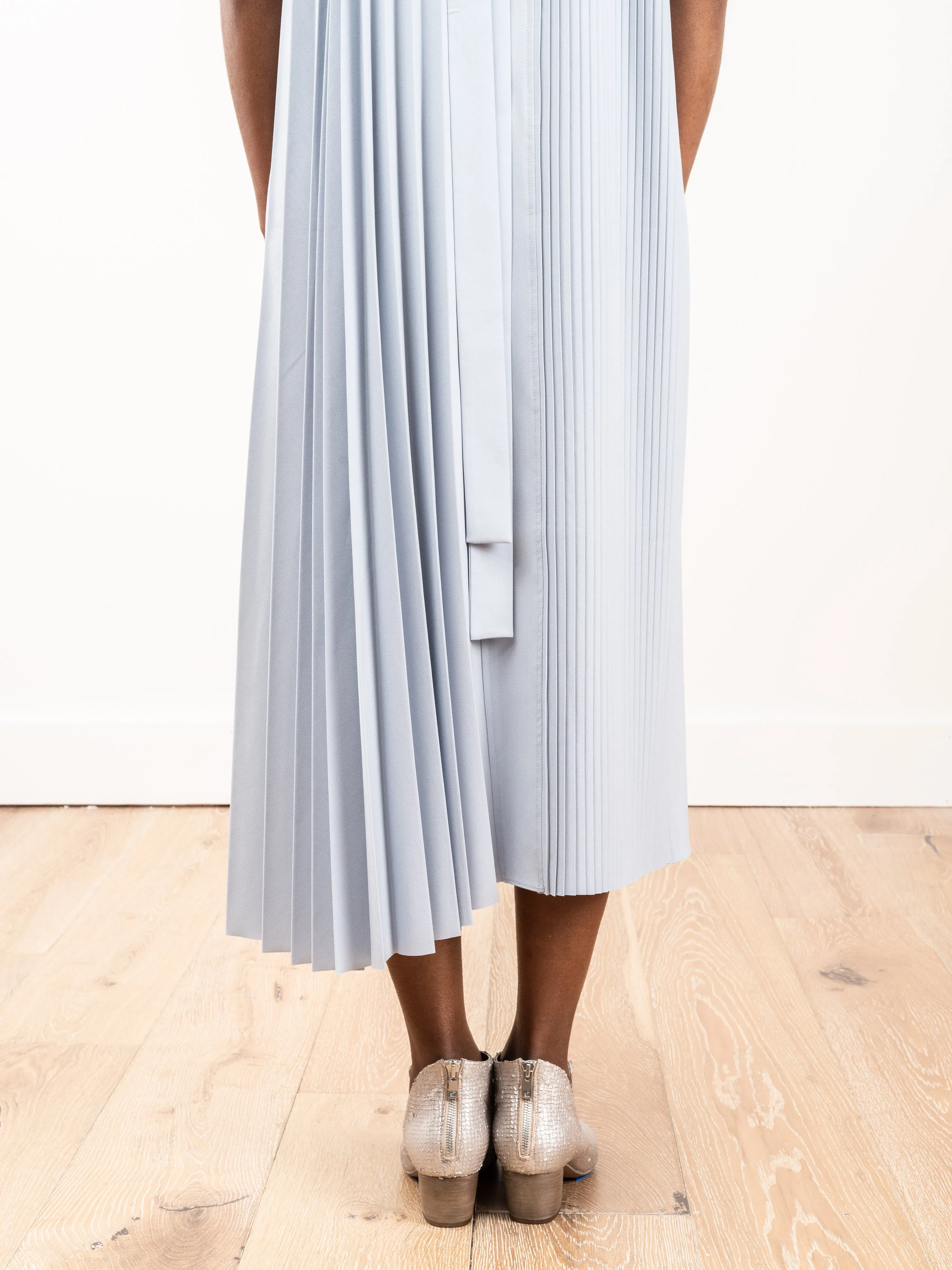 edith pleated sleeveless dress
