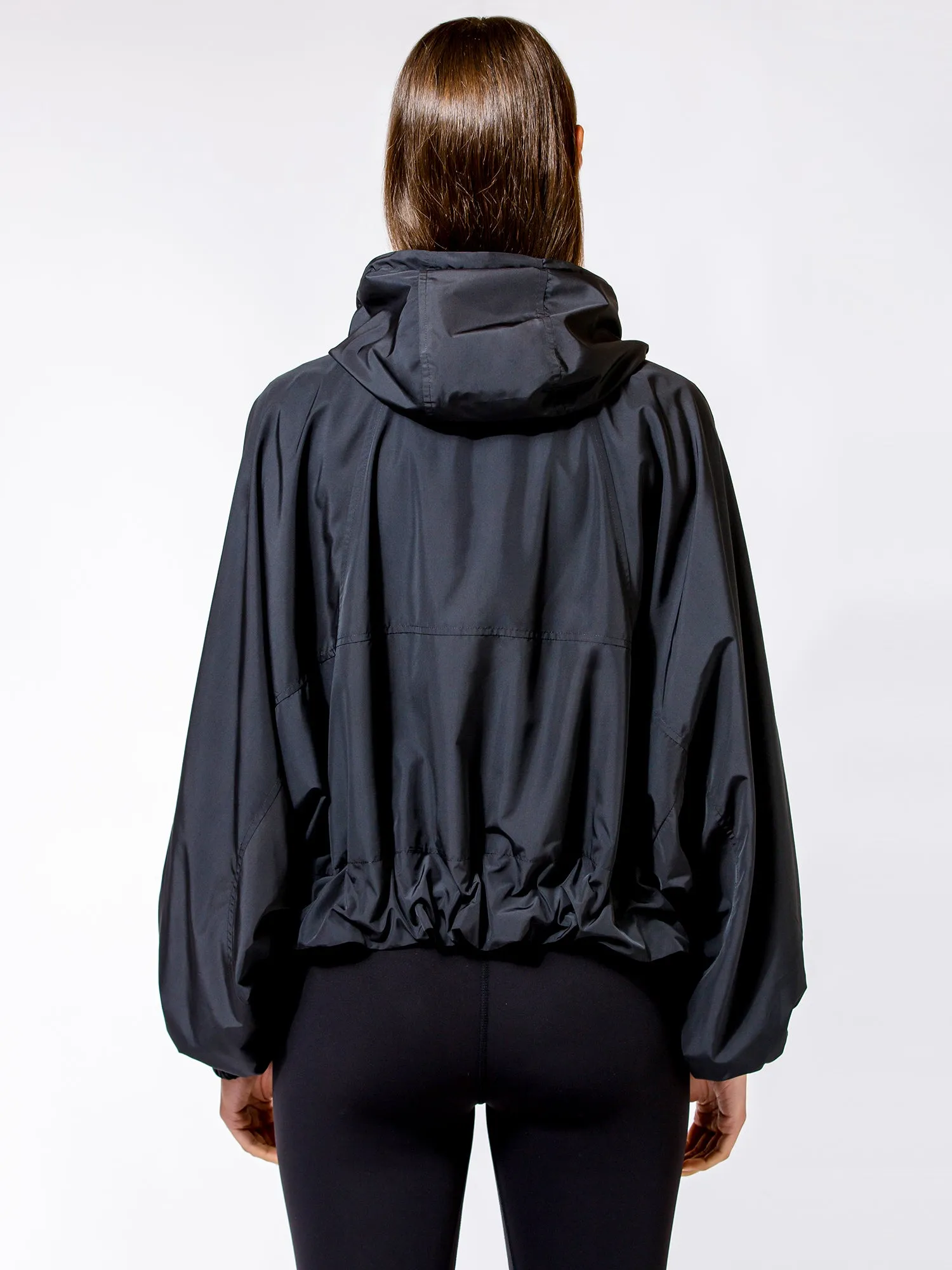 EVERYDAY HOODED BREAKER