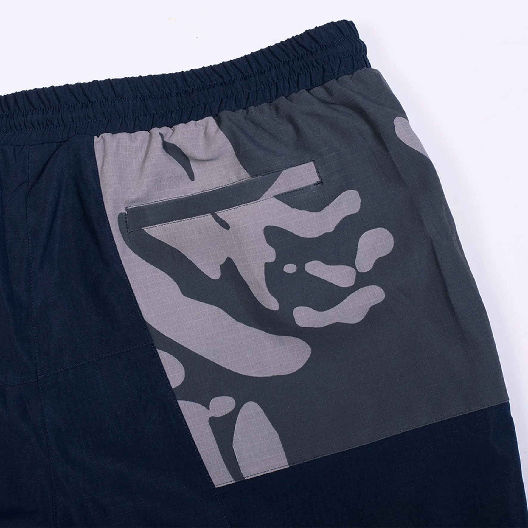 FUC FO HEAT REACTIVE PANTS