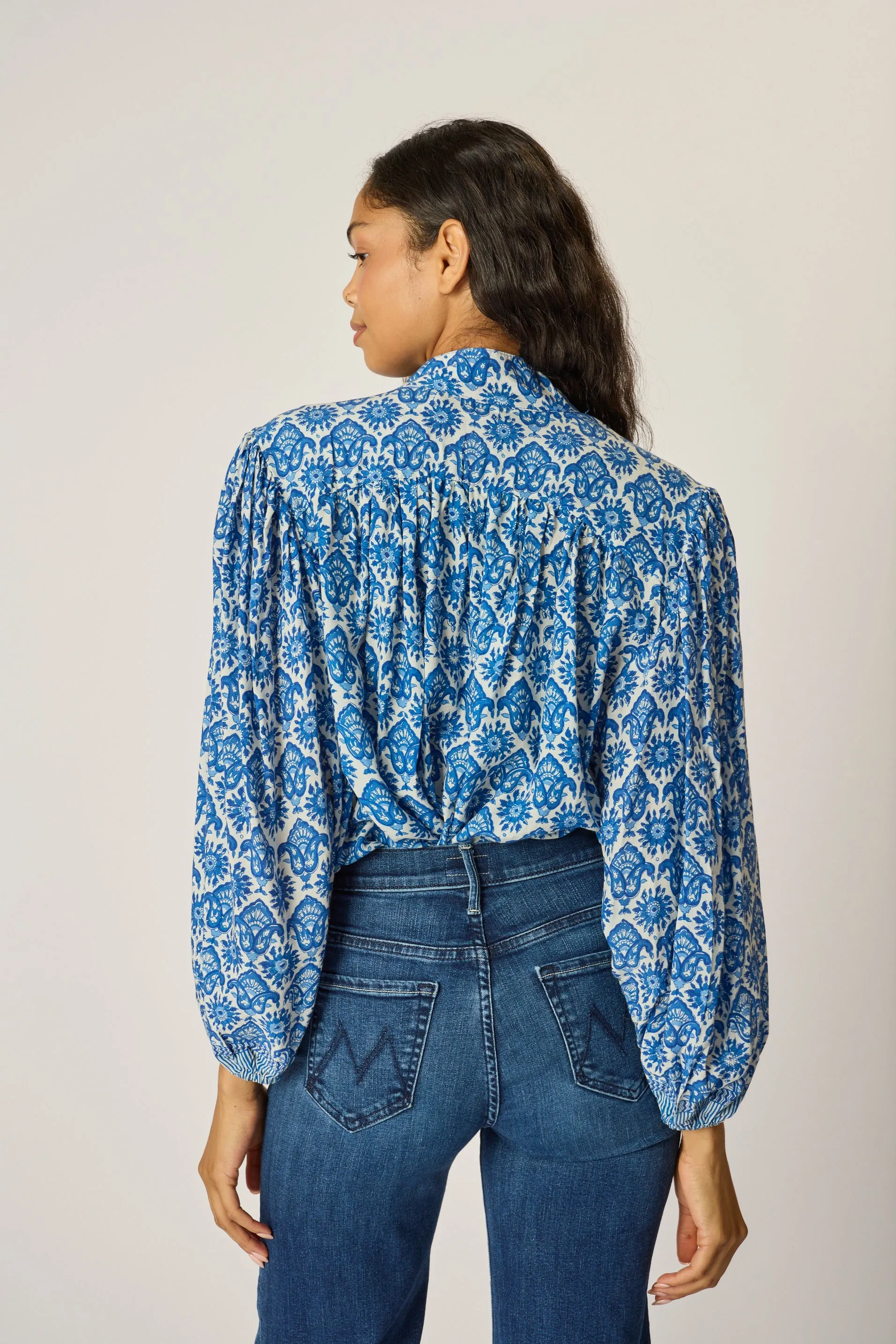 IRIS TOP