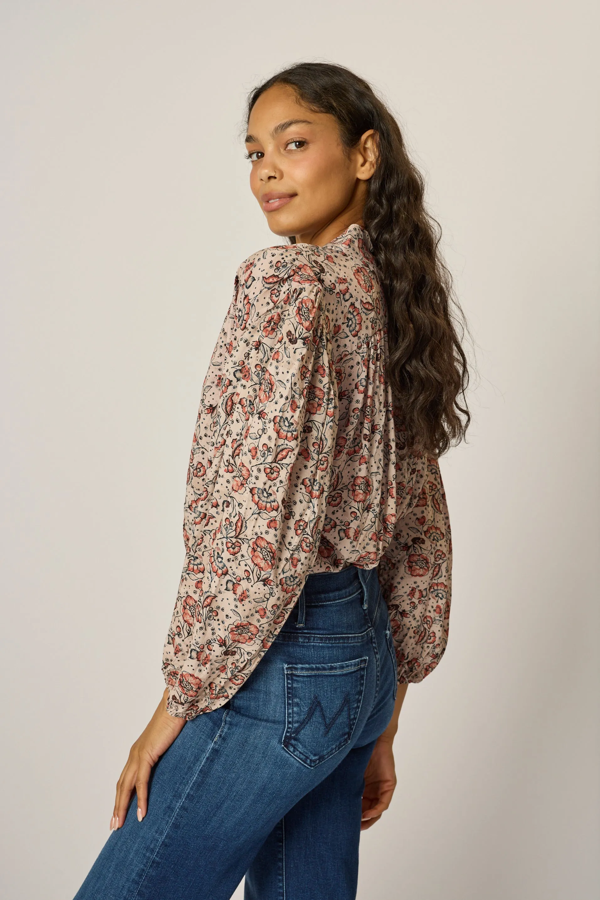 IRIS TOP