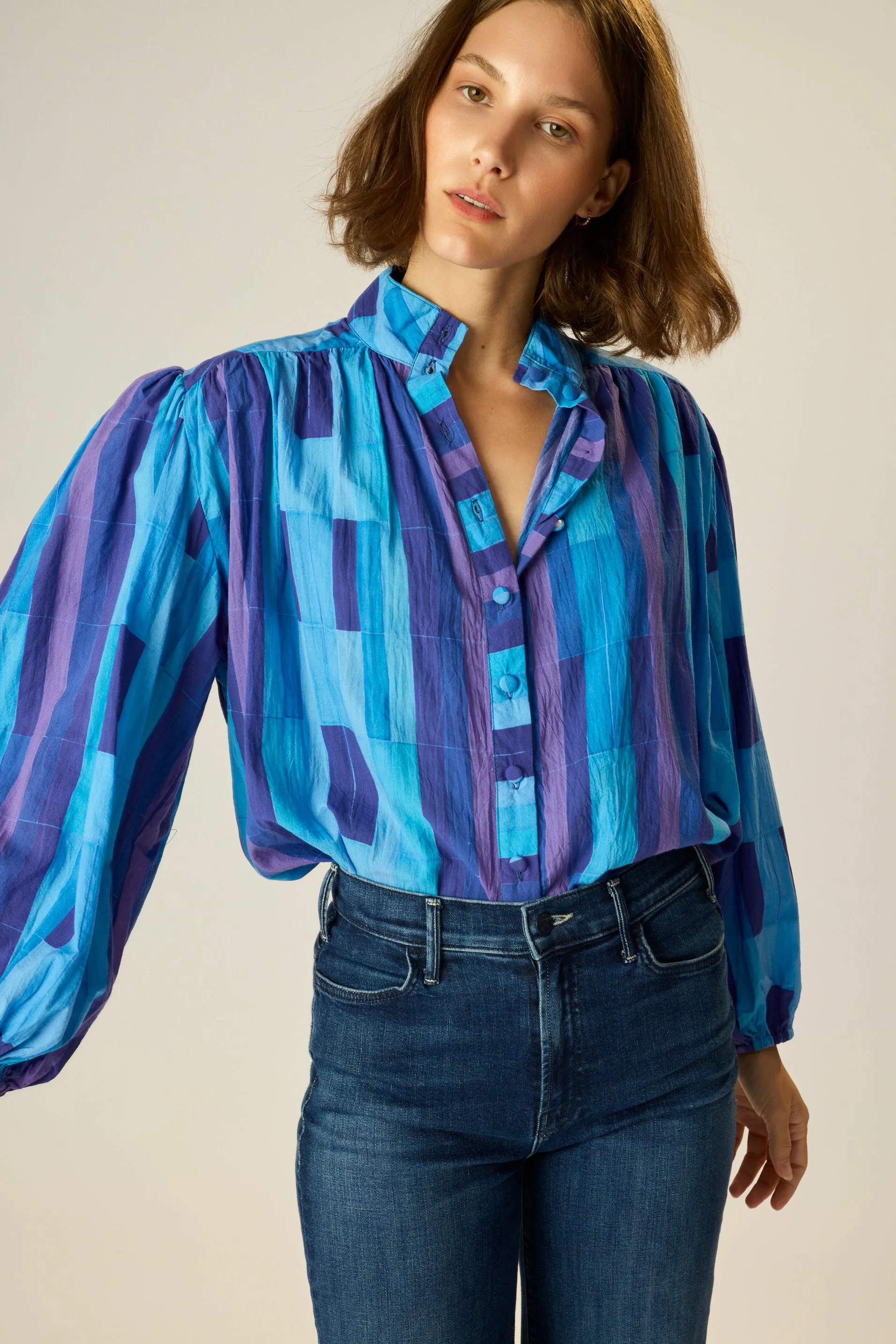 IRIS TOP