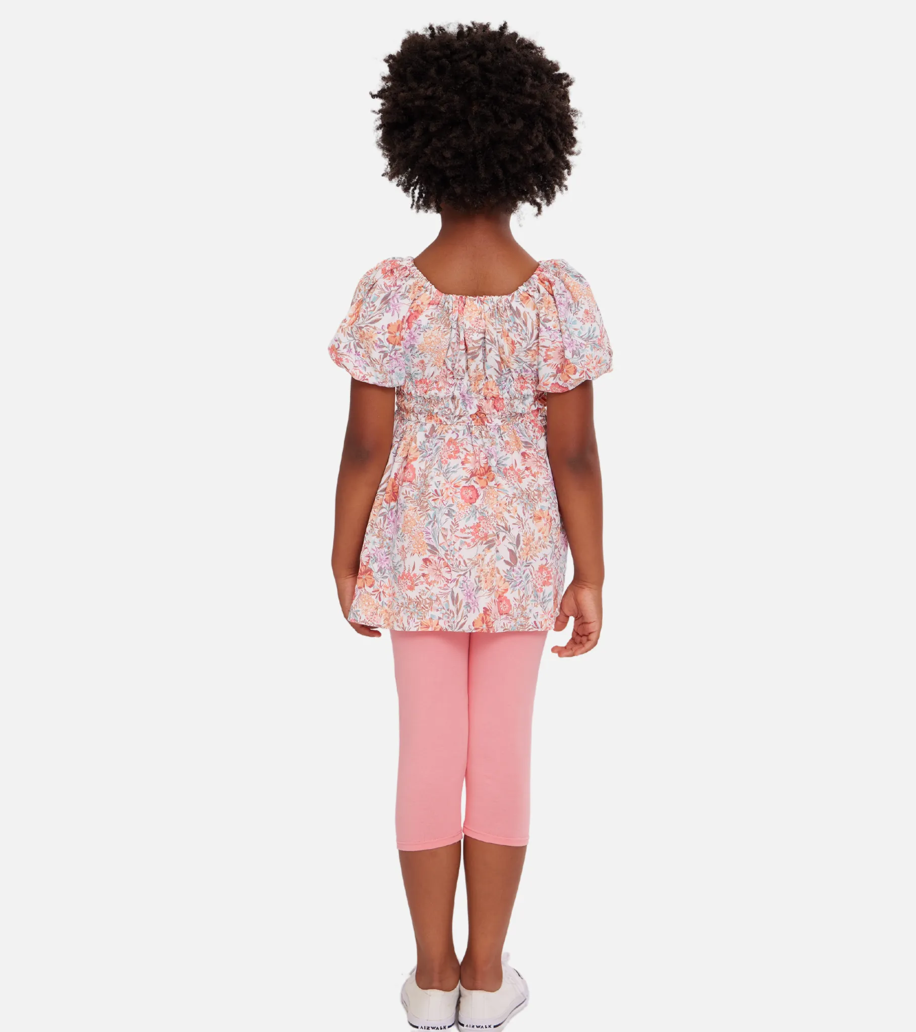 Joan Capri Set