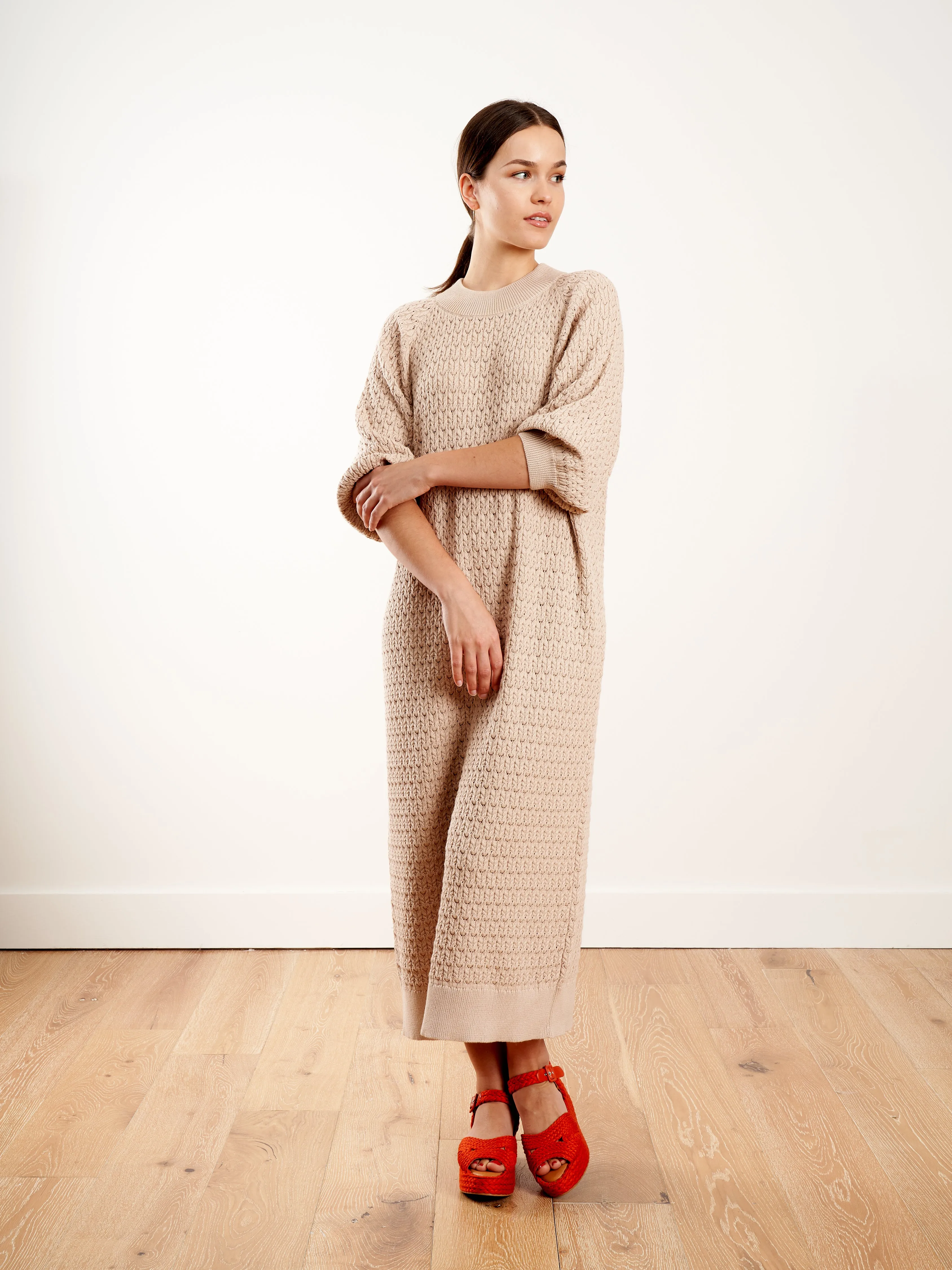 lace dress - light sand