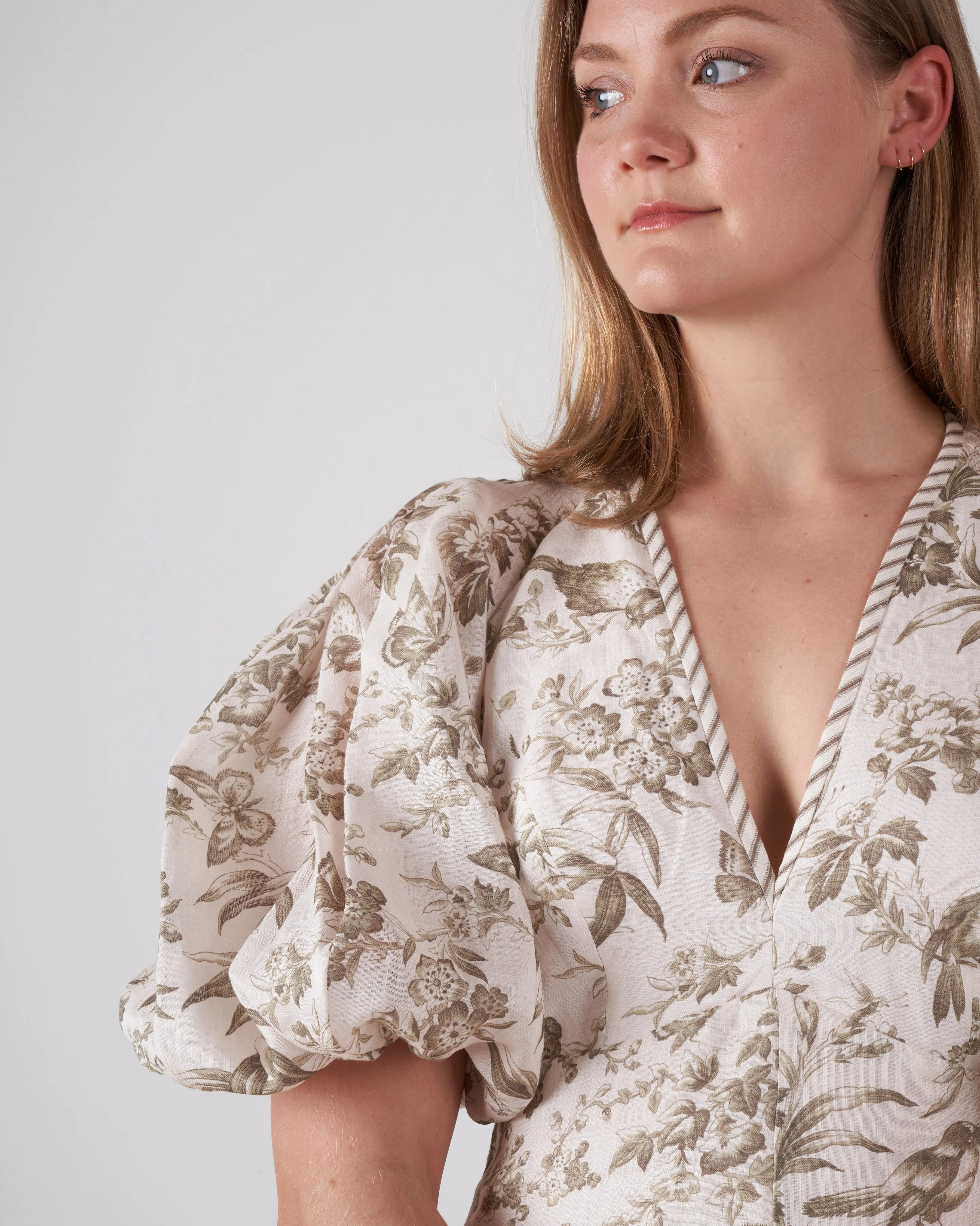 linen day midi dress - olive toile print