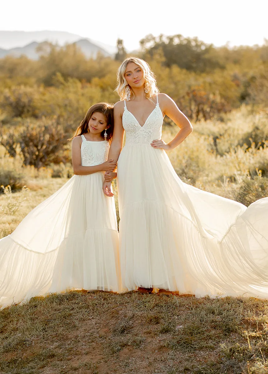 Mckenna Impact Dress in Cream