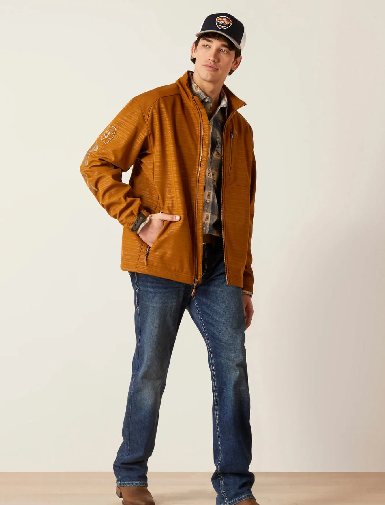 Men’s Ariat Chestnut  Logo 2.0 Softshell Jacket