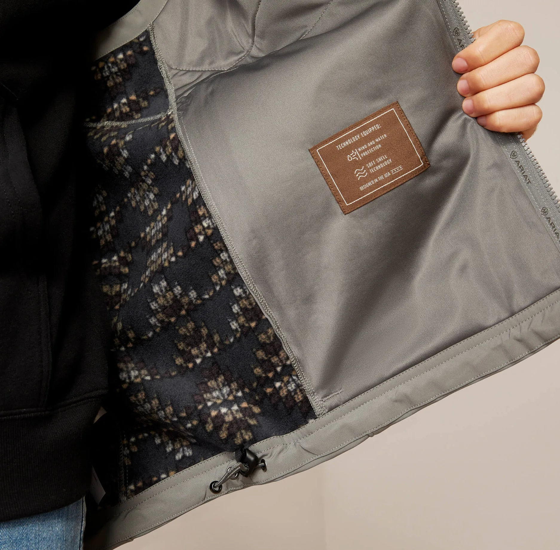 Men’s Ariat Jetty Grey Logo 2.0 Softshell Vest