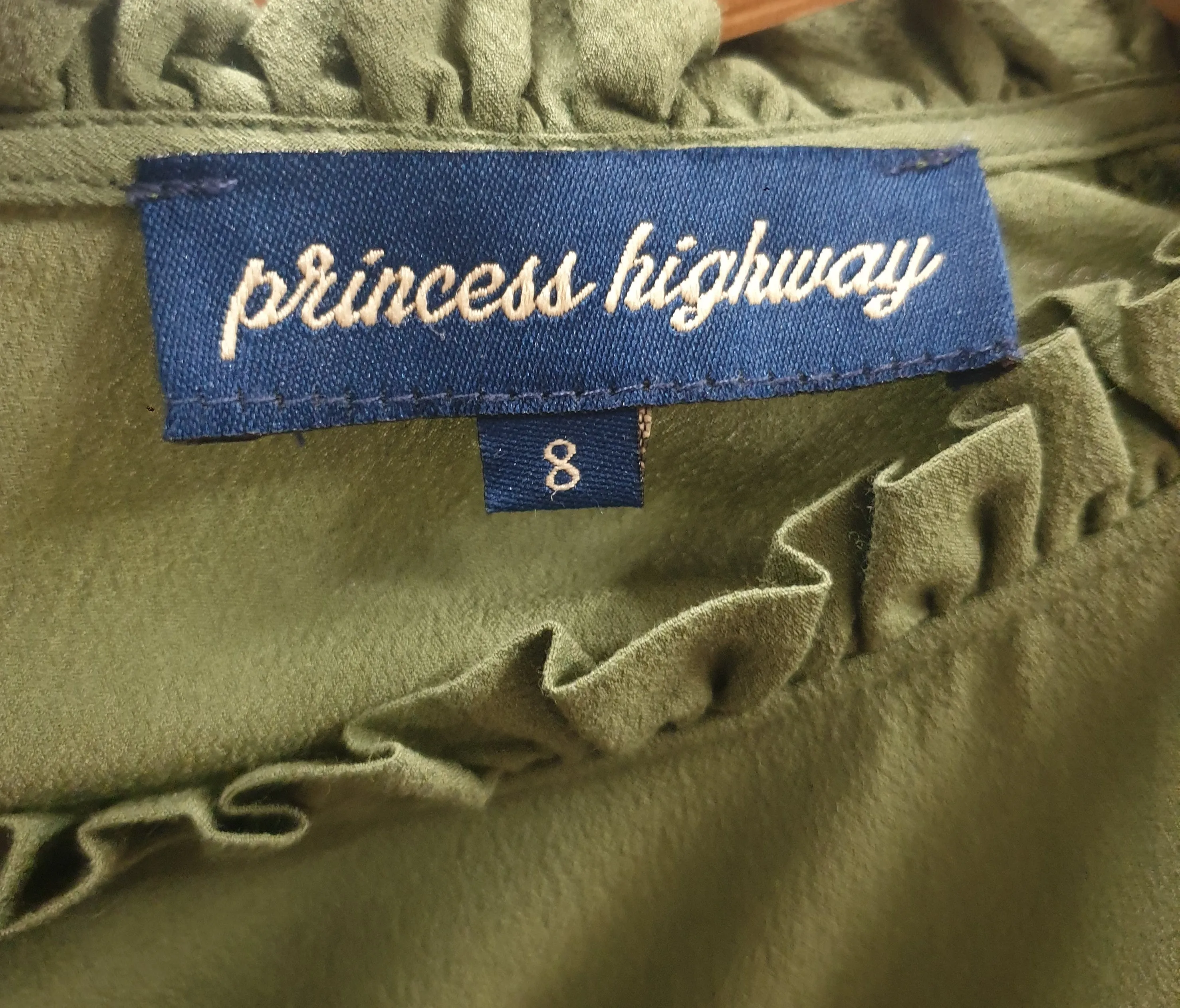 Princess Highway green peasant style long sleeve top size 8