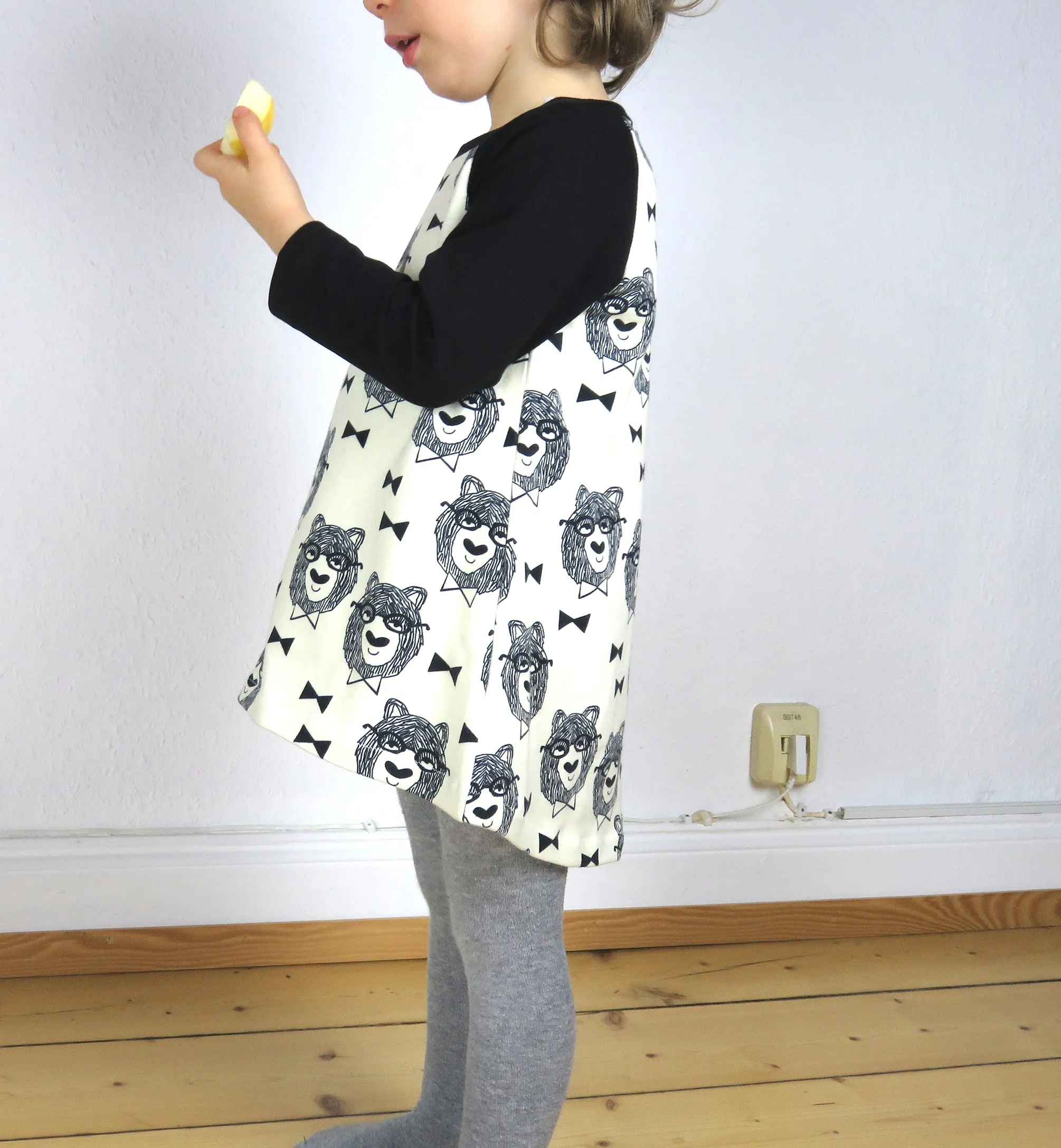 Raglan tunic