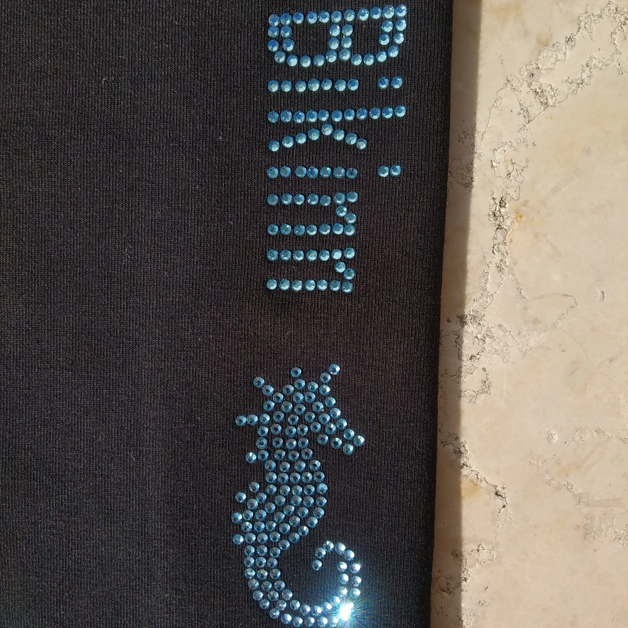 Rhinestone Bling-Bling Capri Leggings