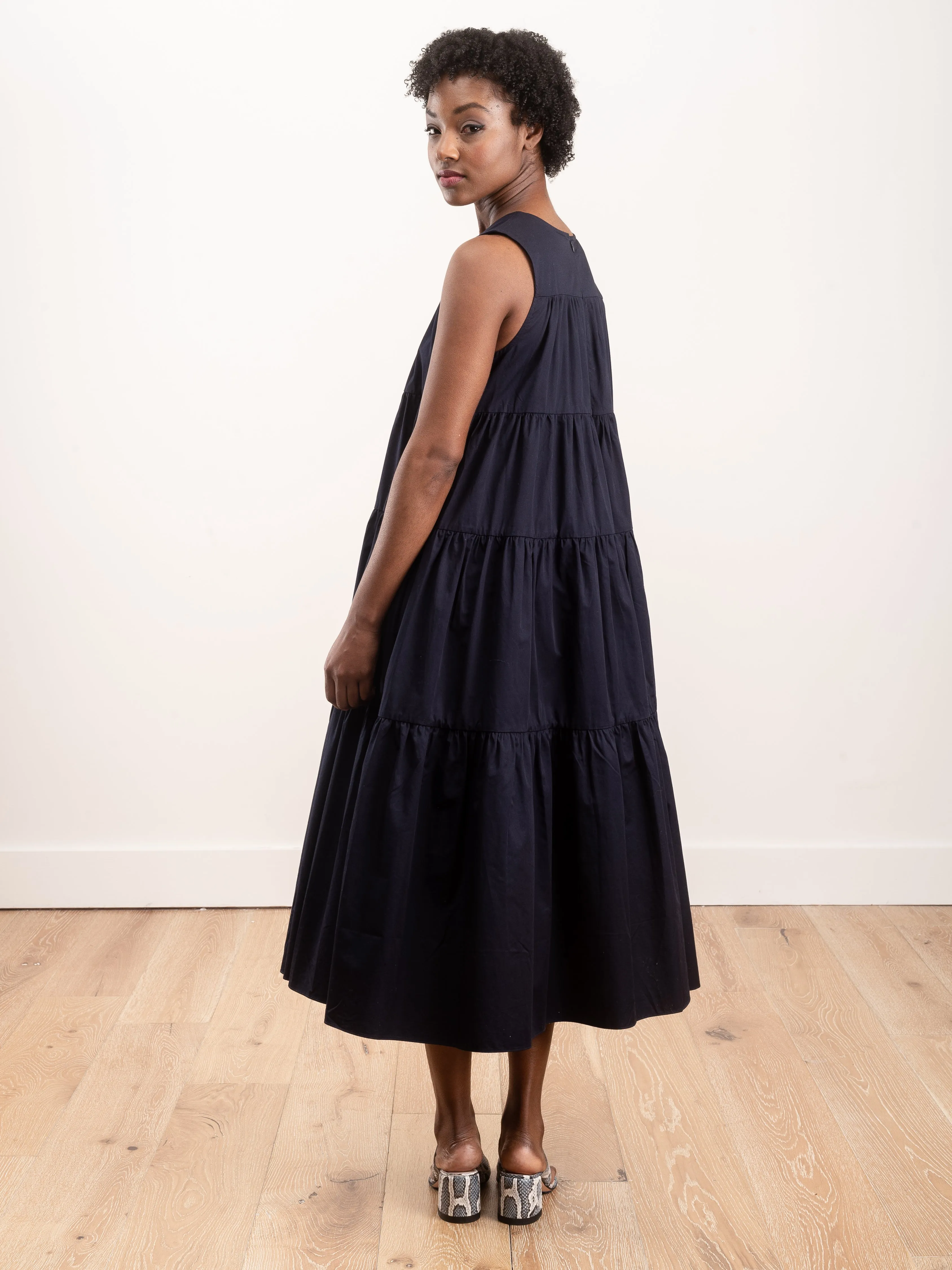 tiered sleeveless dress - navy