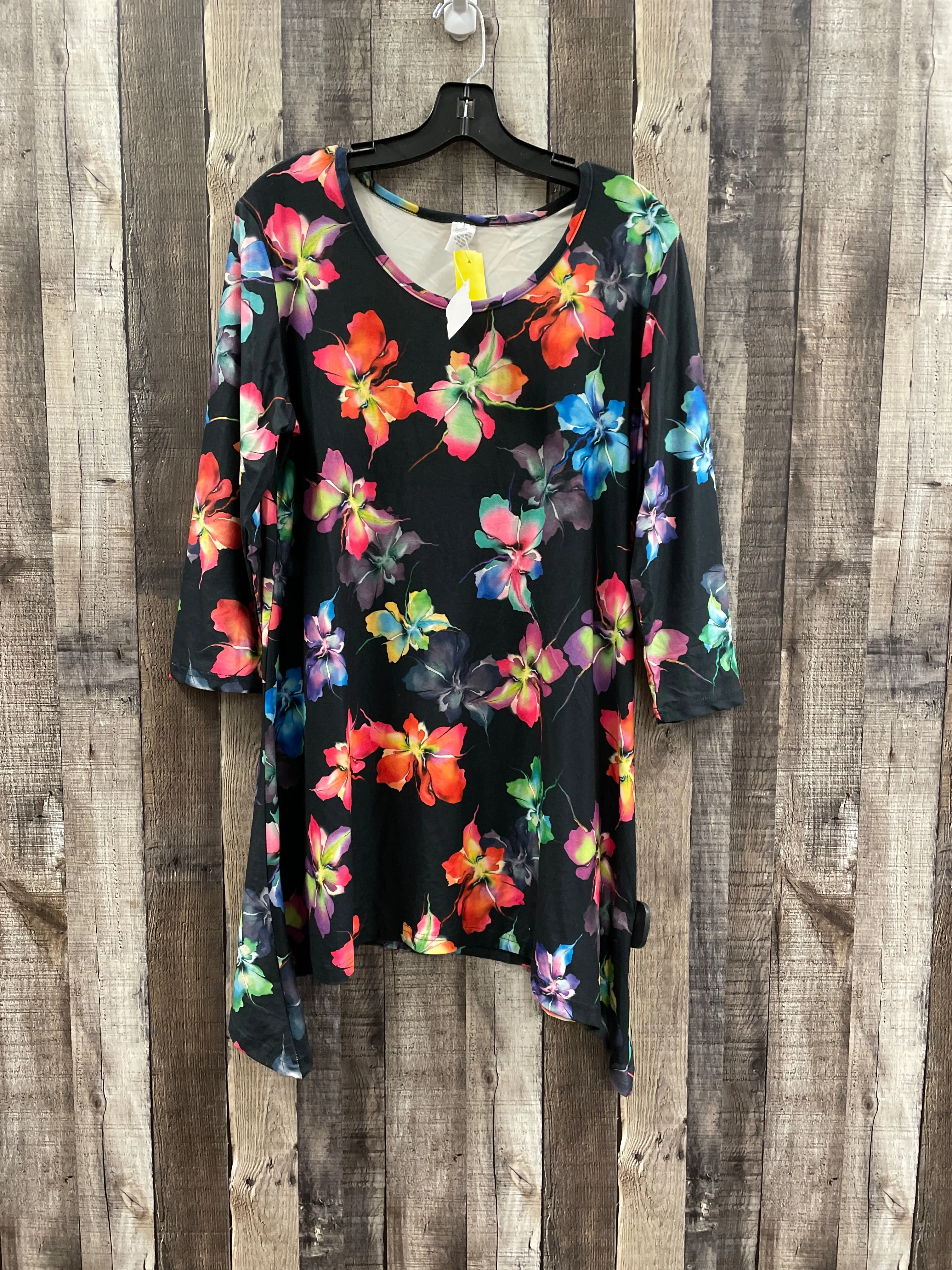 Tunic 3/4 Sleeve By Cmf In Multi-colored, Size: L
