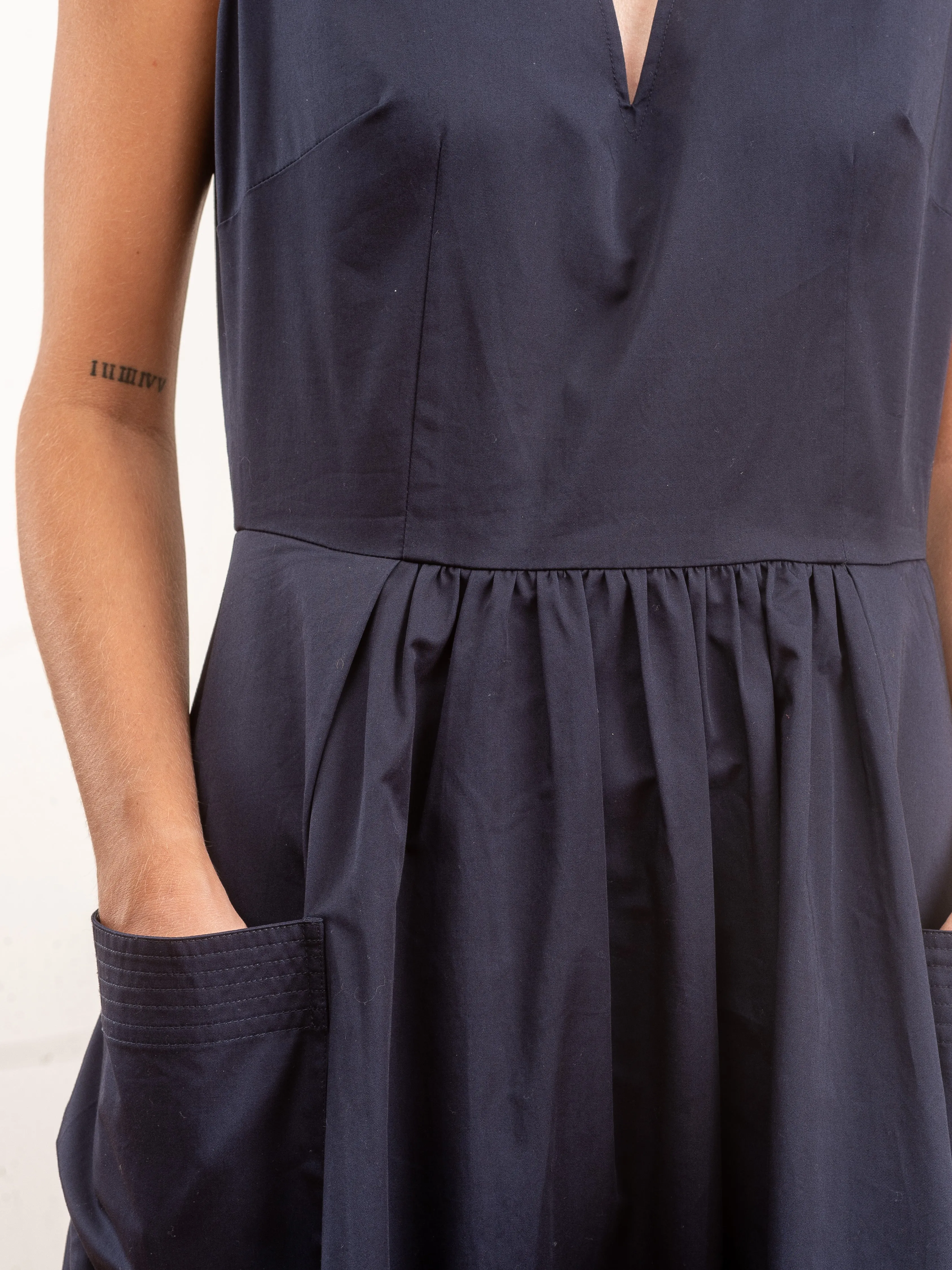 v-neck dress