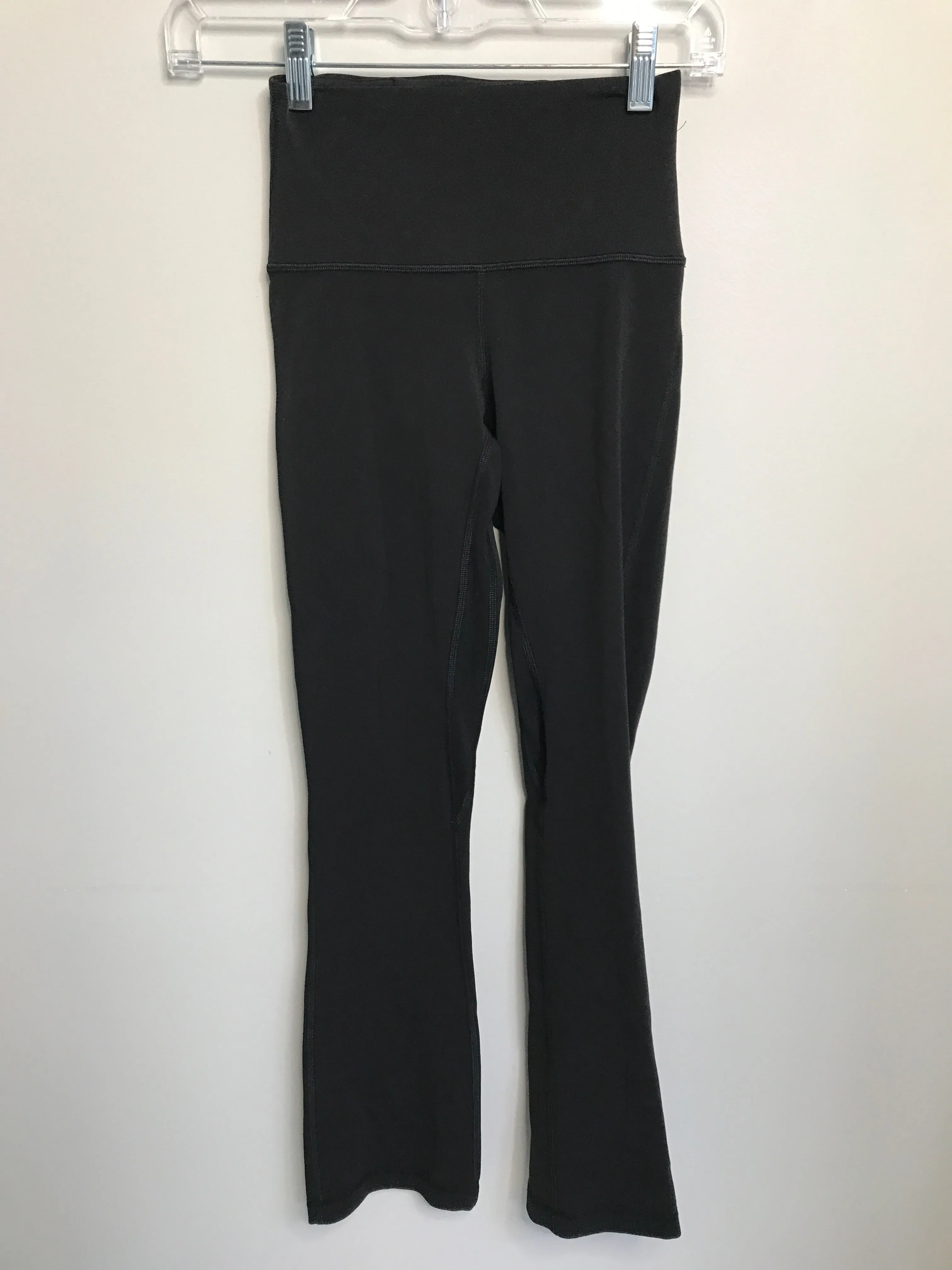 Womens Size 2 Misses Black lululemon Leggings